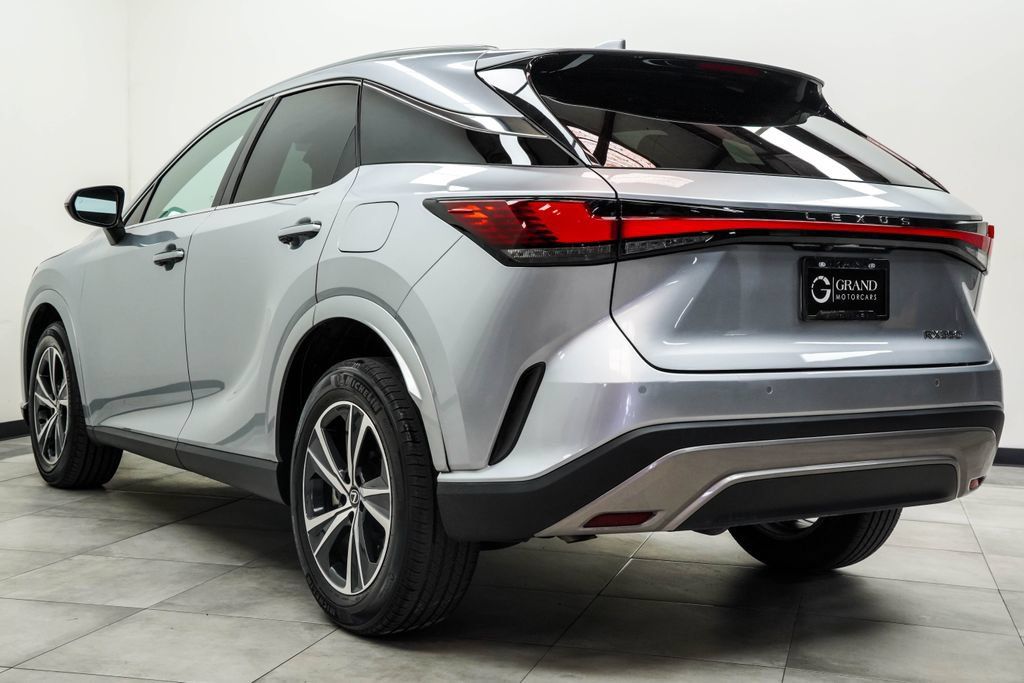 Used 2023 Lexus RX 350 Premium w/ Cold Area Package FWD image 12