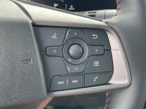 New 2026 Nissan Sentra SR w/ SR Premium Package FWD image 33
