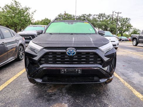 Used 2023 Toyota RAV4 SE AWD/4WD image 4