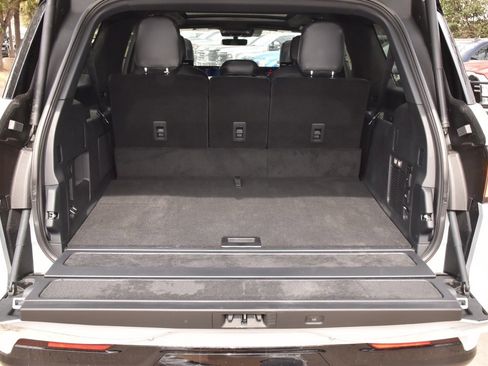 New 2025 Lincoln Navigator L Black Label image 49