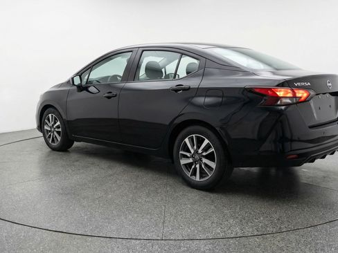 Used 2025 Nissan Versa SV image 6