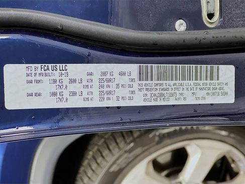 Used 2020 Jeep Compass Latitude w/ Cold Weather Group image 12