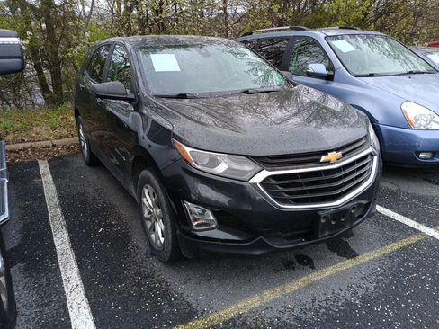 Used 2020 Chevrolet Equinox LS w/ LS Convenience Package image 1