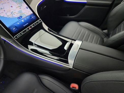 Certified 2025 Mercedes-Benz GLC 43 AMG 4MATIC Coupe image 11