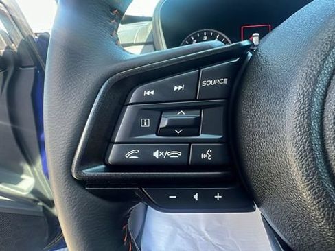 Used 2025 Subaru Crosstrek 2.5i Limited AWD/4WD image 19