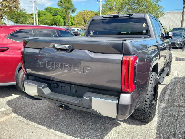 Used 2023 Toyota Tundra Limited w/ Power Package RWD image 4