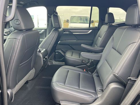 New 2026 GMC Acadia Elevation w/ Black Edition FWD image 24