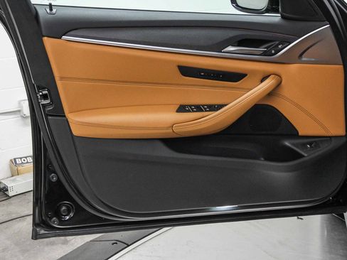 Certified 2023 BMW 540i w/ M Sport Package image 22