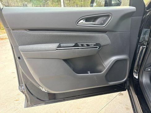 New 2026 Honda Prologue EX image 12