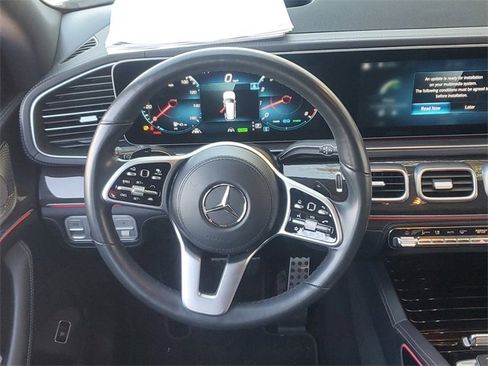 Used 2022 Mercedes-Benz GLS 580 GLS 580 w/ Off-Road Package image 13