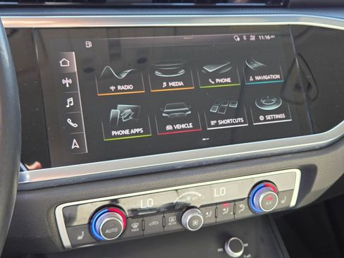 Used 2021 Audi Q3 2.0T Premium Plus w/ Premium Plus Package image 15