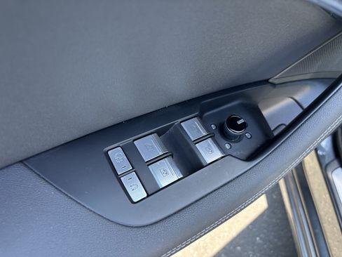 Used 2019 Audi A6 3.0T Premium Plus w/ Premium Plus Package AWD/4WD image 14