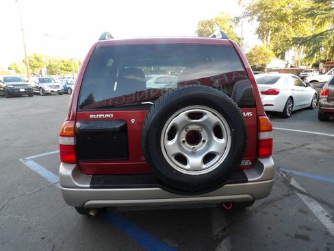 Used 2001 Suzuki Grand Vitara Limited image 11