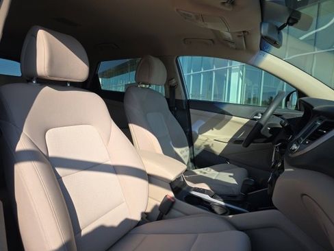 Used 2016 Hyundai Tucson SE w/ Option Group 02 image 9