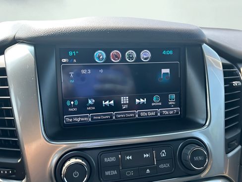 Used 2018 Chevrolet Tahoe Premier RWD image 14
