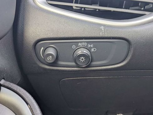 Used 2024 Chevrolet Malibu LT image 22