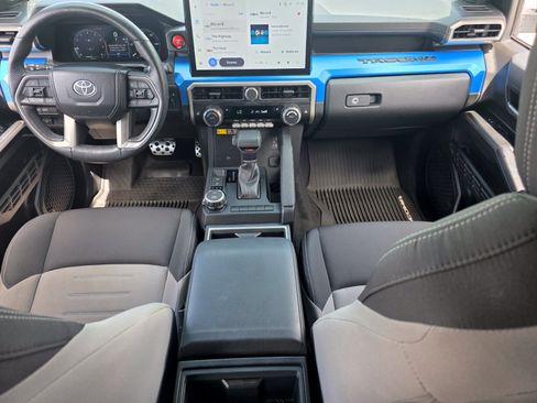 Used 2024 Toyota Tacoma TRD Sport w/ TRD Sport Upgrade Package AWD/4WD image 15