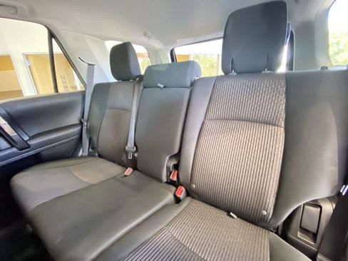 Used 2024 Toyota 4Runner TRD Off-Road AWD/4WD image 24