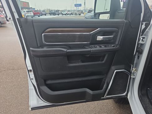 Used 2023 RAM 2500 Laramie image 11