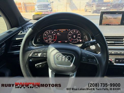 Used 2018 Audi Q7 3.0T Prestige AWD/4WD image 10