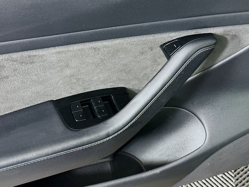 Used 2019 Tesla Model 3 Standard Range Plus RWD image 15