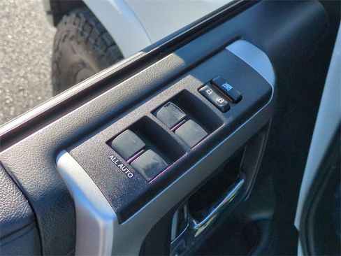 Used 2021 Toyota 4Runner Trail Special Edition image 13