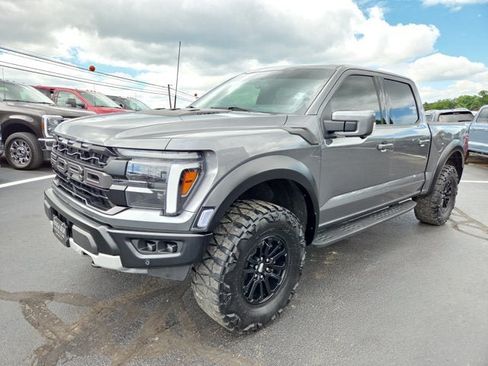 Used 2025 Ford F150 Raptor AWD/4WD image 2
