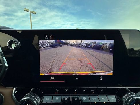Certified 2025 GMC Canyon AT4 AWD/4WD image 29