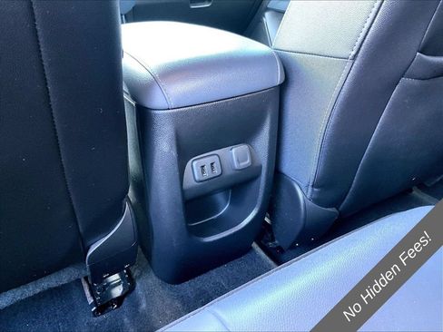 Used 2018 Chevrolet Colorado Z71 w/ Z71 Midnight Edition AWD/4WD image 22