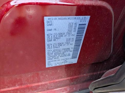 Used 2022 Nissan Pathfinder SV image 17