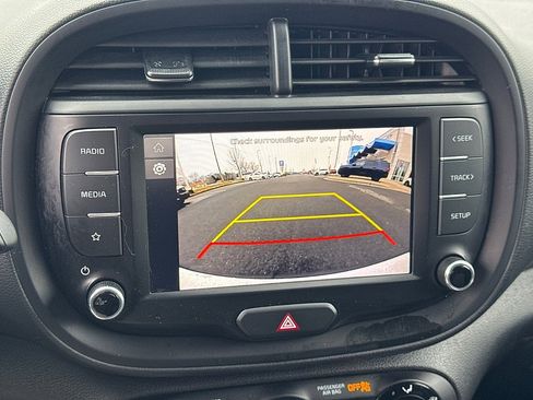 Used 2023 Kia Soul LX w/ Option Group 015 image 12