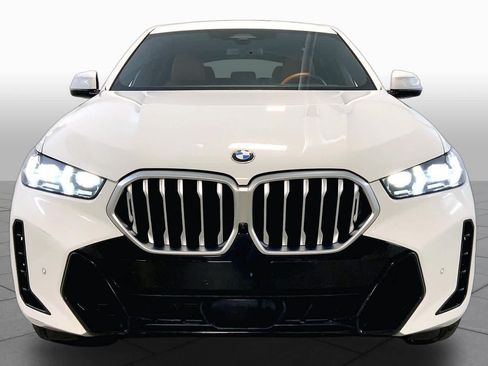 Used 2024 BMW X6 xDrive40i AWD/4WD image 3