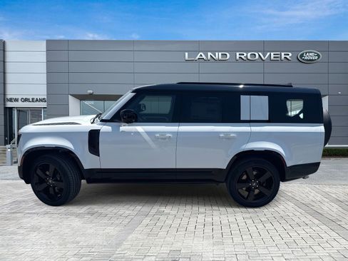 New 2025 Land Rover Defender 130 V8 image 2