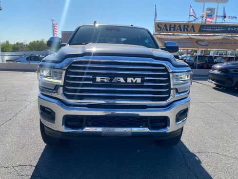 Used 2019 RAM 2500 Limited AWD/4WD image 2
