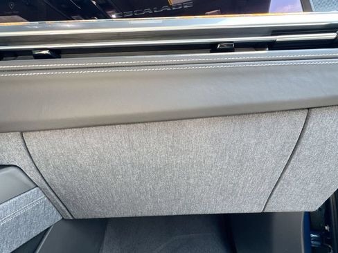 Used 2026 Cadillac Escalade Platinum Sport w/ LPO, Floor Liner Package RWD image 36