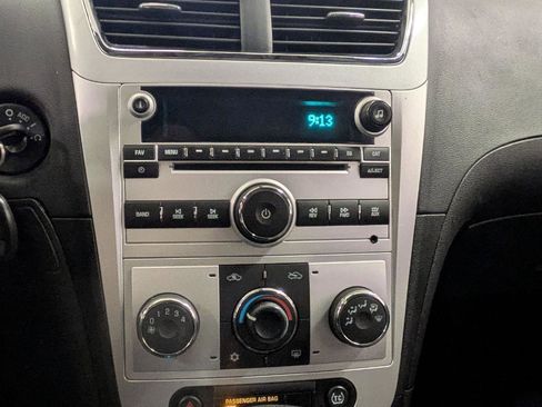 Used 2009 Chevrolet Malibu LT w/ Power Convenience Package image 18