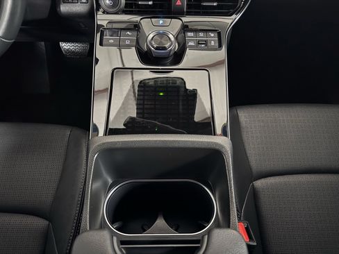 Certified 2023 Subaru Solterra AWD image 24