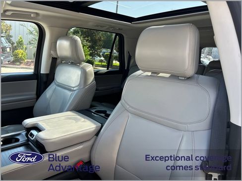 Used 2025 Ford Expedition Max Active RWD image 12