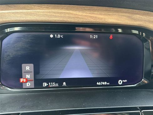 Used 2024 Volkswagen Atlas SE image 18