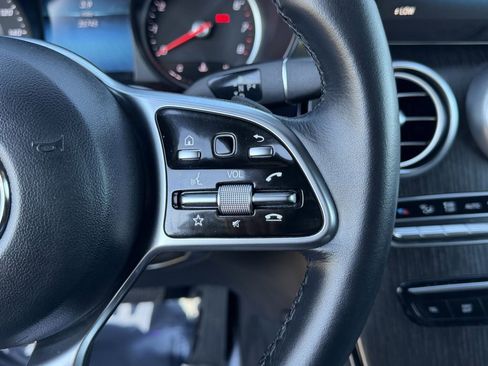 Used 2022 Mercedes-Benz GLC 300 4MATIC image 24