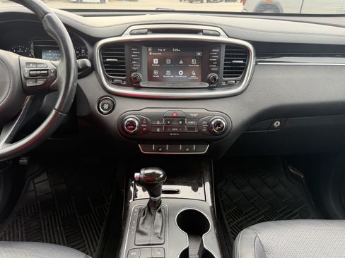 Used 2017 Kia Sorento EX FWD image 17