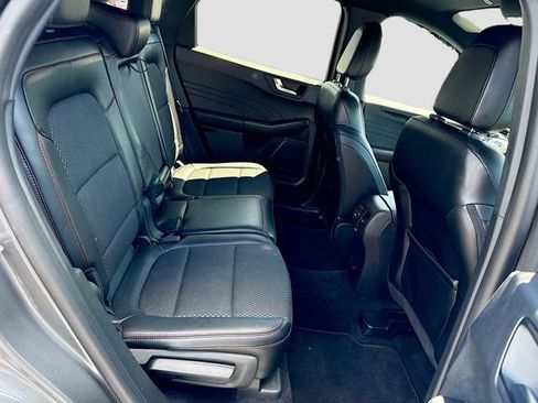 Certified 2023 Ford Escape ST-Line w/ Tech Pack #1 AWD/4WD image 28