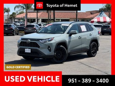 Used 2022 Toyota RAV4 XLE Premium FWD image 1