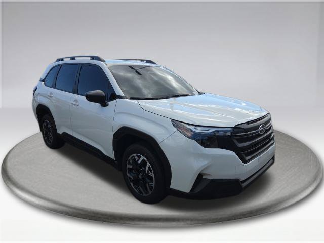 Used 2025 Subaru Forester AWD/4WD image 3