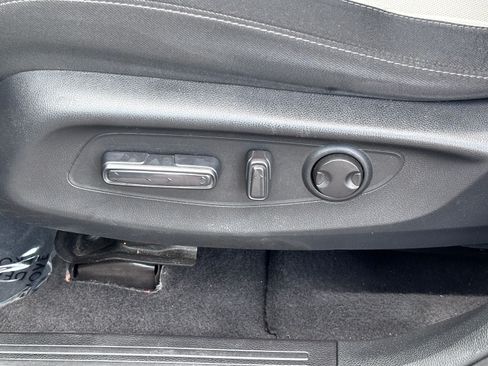 Certified 2024 Honda CR-V EX image 19