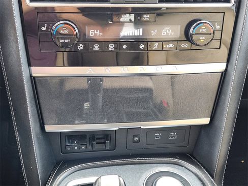 Used 2021 Nissan Armada SV w/ SV Appearance Package image 14