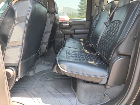 Used 2022 Chevrolet Silverado 2500 Custom w/ Custom Value Package AWD/4WD image 21