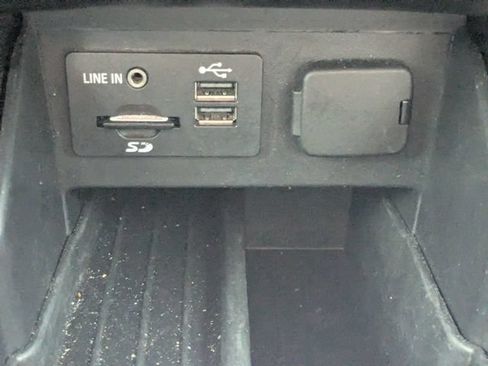 Used 2014 Ford Explorer Limited w/ Equipment Group 302A FWD image 25