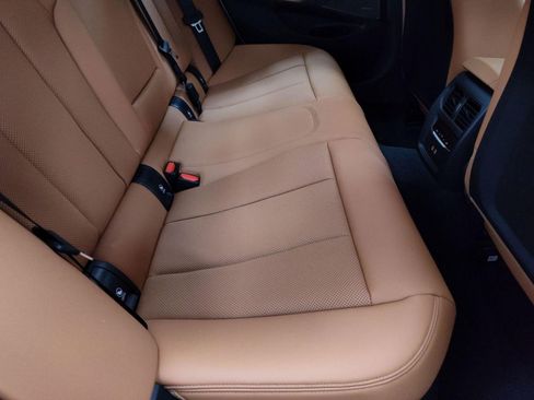 Used 2026 BMW 330i Sedan w/ M Sport Package image 26