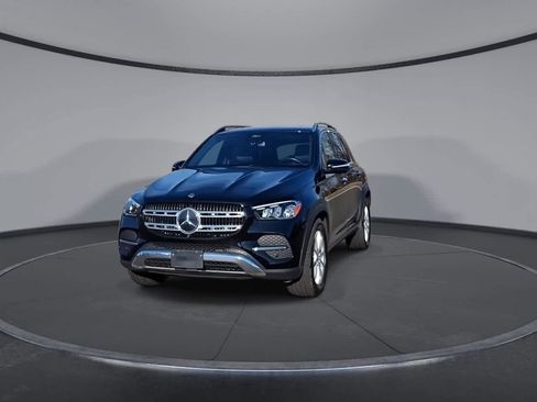 Used 2024 Mercedes-Benz GLE 450e 4MATIC image 3